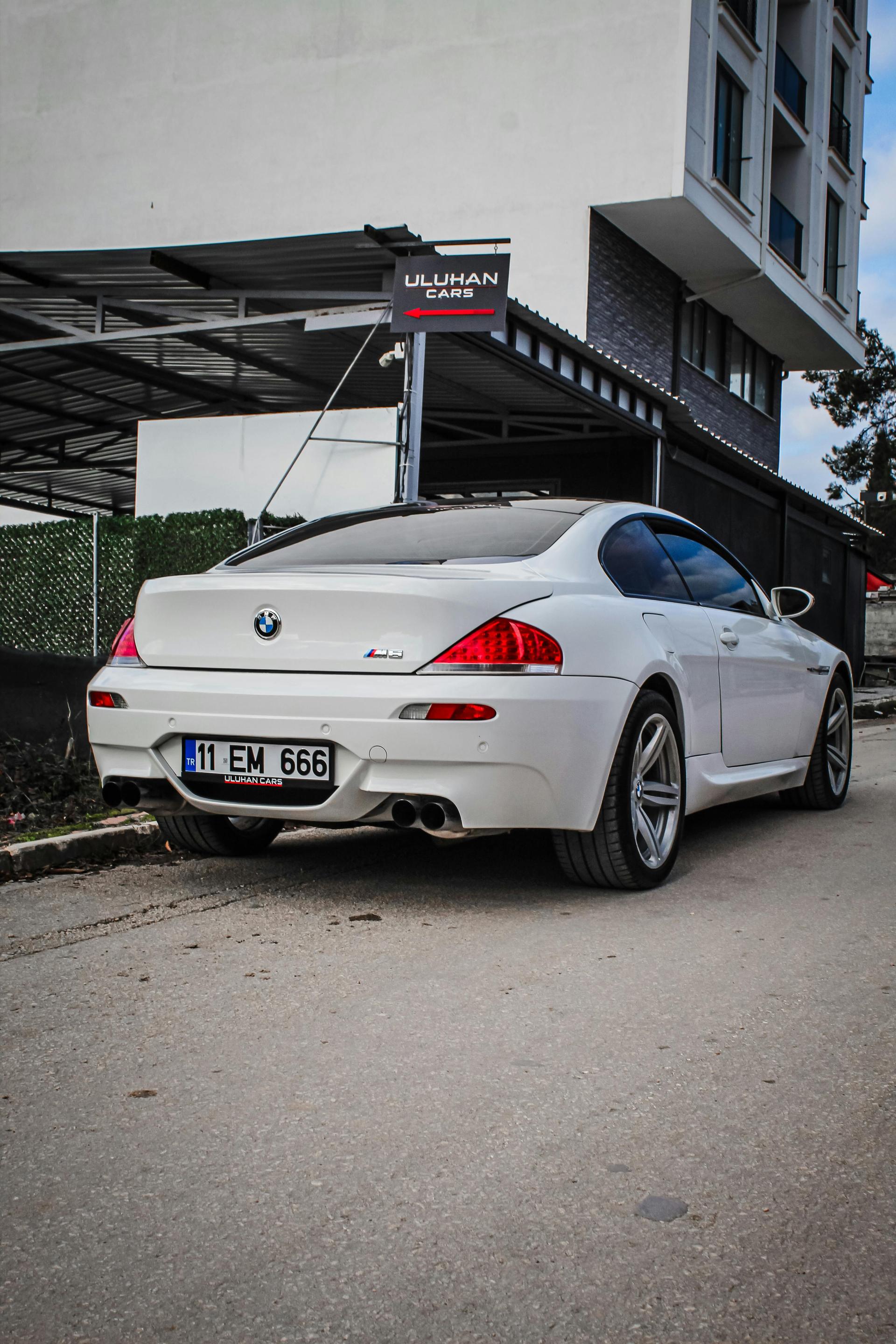 BMW i7 xDrive60 Lastik Önerisi: Elektrikli Lüksün Zirvesinde Menzil, Sessizlik