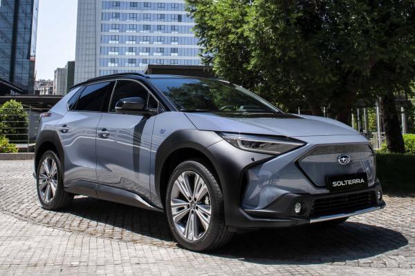 Subaru Solterra e-Xtreme Lastik Önerisi: Simetrik Sürekli Dört Çekerin Elektrikli Verimlilik Rehberi