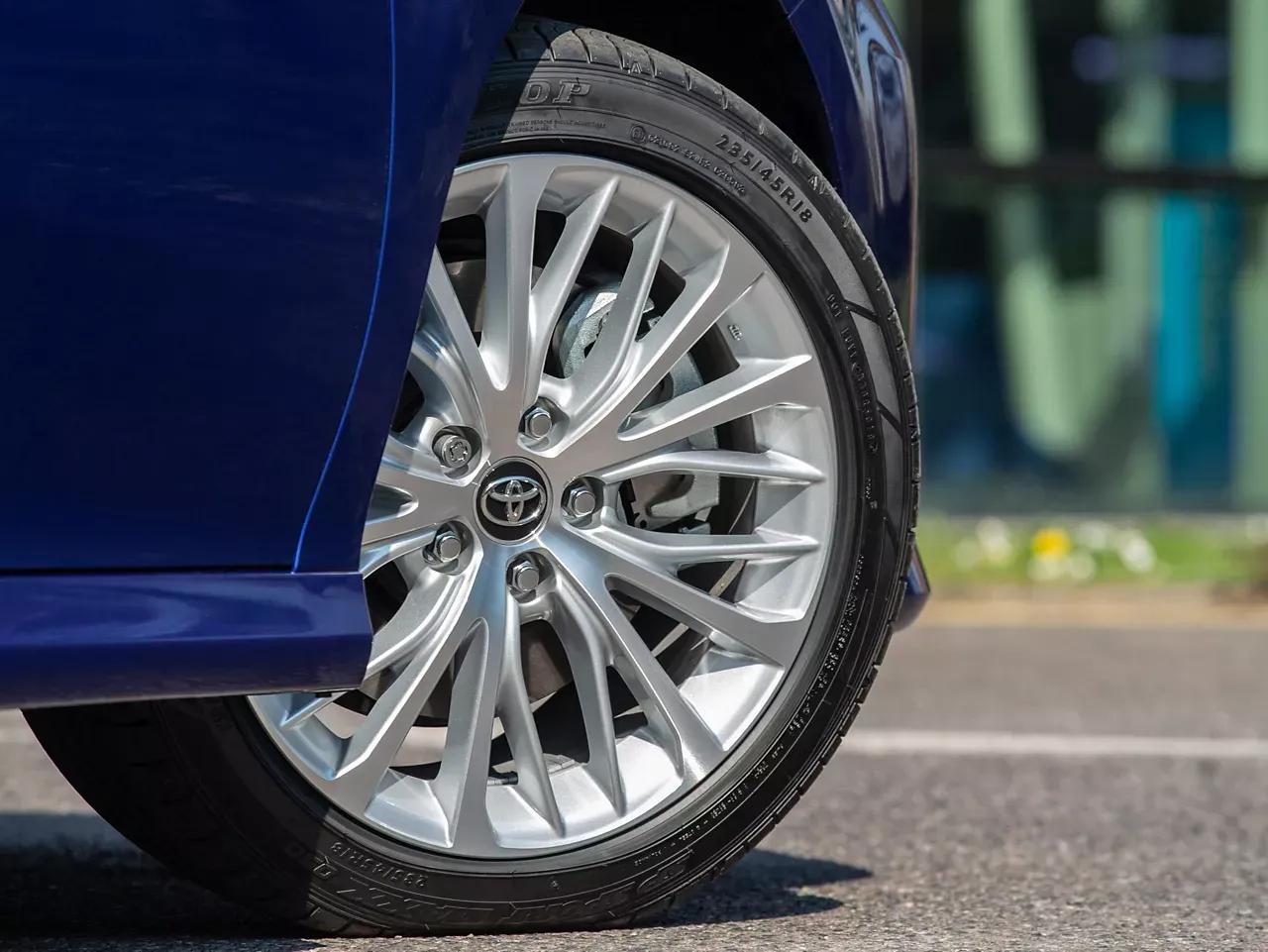 Toyota Lastik Seçim Rehberi: Tüm Modeller İçin Ebat ve Performans Analizi