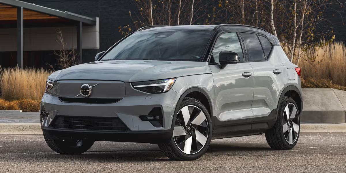 Volvo XC40 Recharge Lastik Önerisi: Elektrikli Performans İçin En İyi Rehber